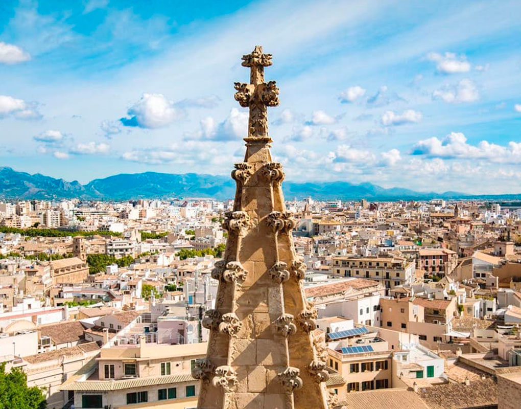 Terraces of the Cathedral of Mallorca (La Seu) - Panoramic views in height
