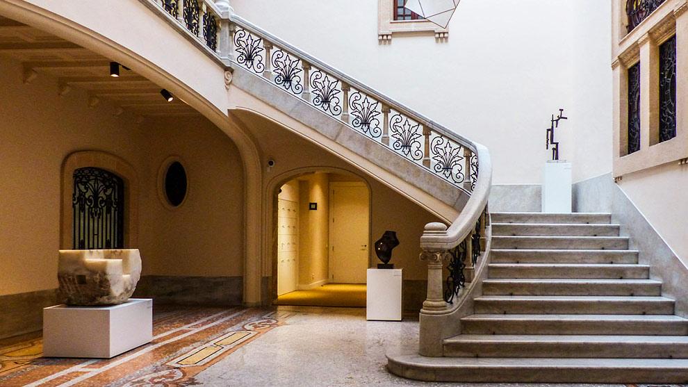 Espais artístics essencials, fundacions i institucions culturals