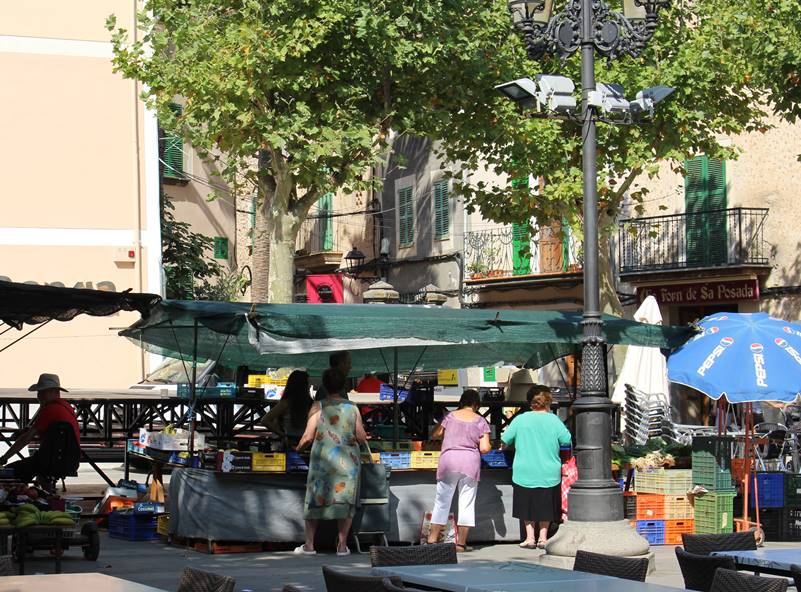 Mercadillo Semanal de Bunyola