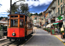 Mercado semanal del Port de Sóller